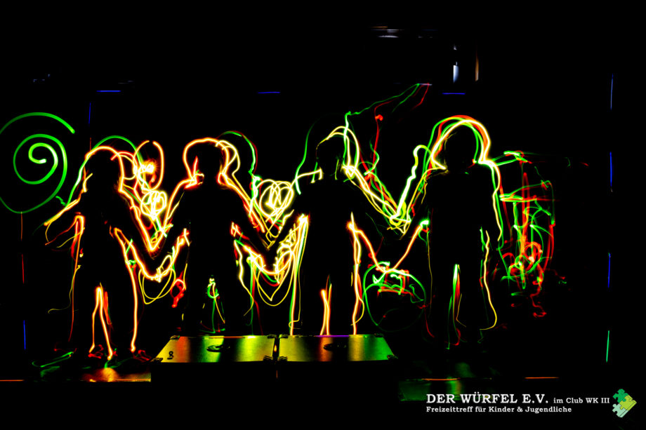 2025 Agendadiplom Lightpainting-13